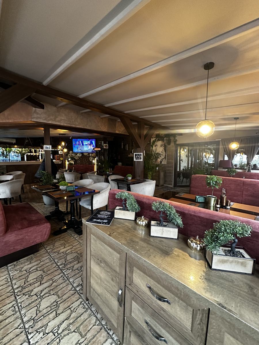 Atmosfera Trattoria Prestij
