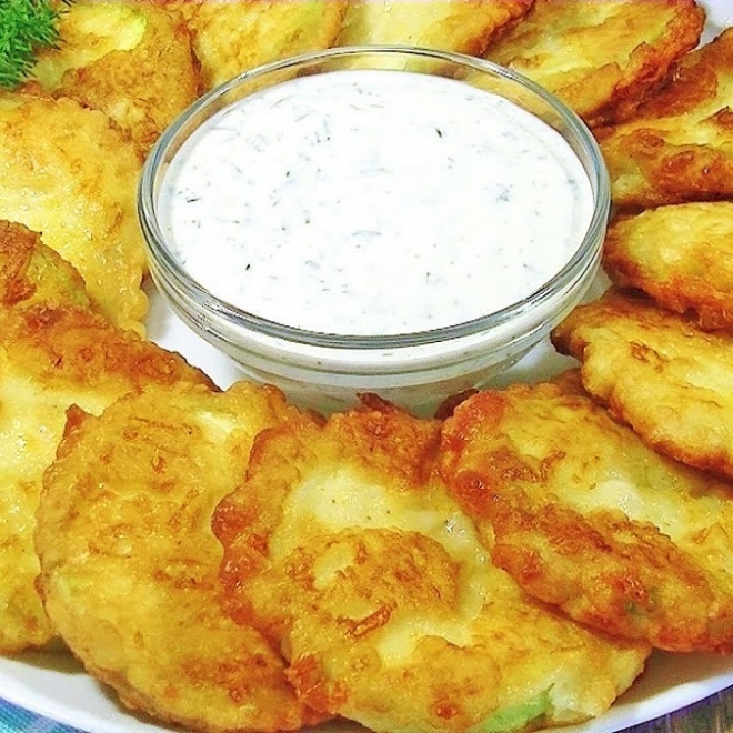 Legume pane cu sos tzatziky