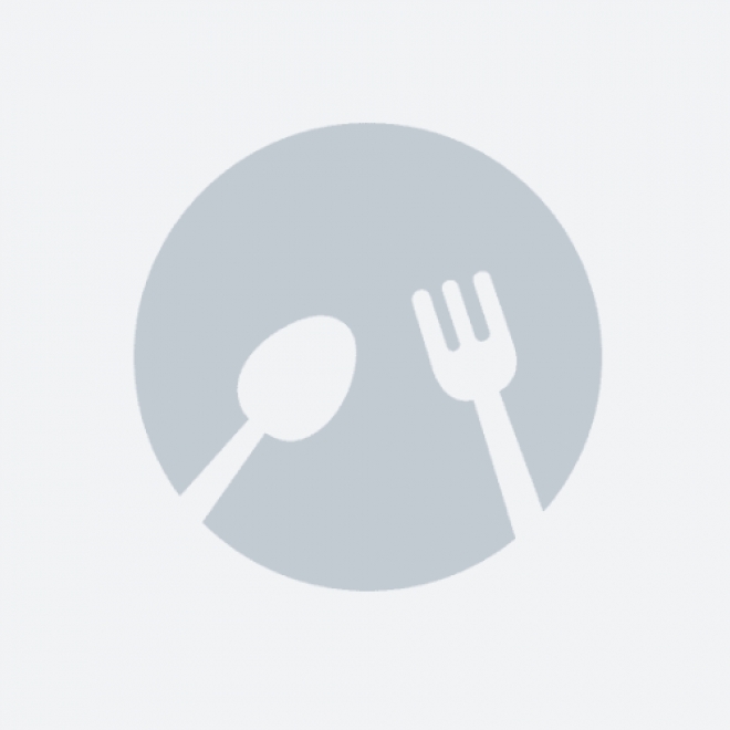 Sarmalute ardelenesti cu bacon crocant, smantana si mamaliguta 250/20/50/200gr